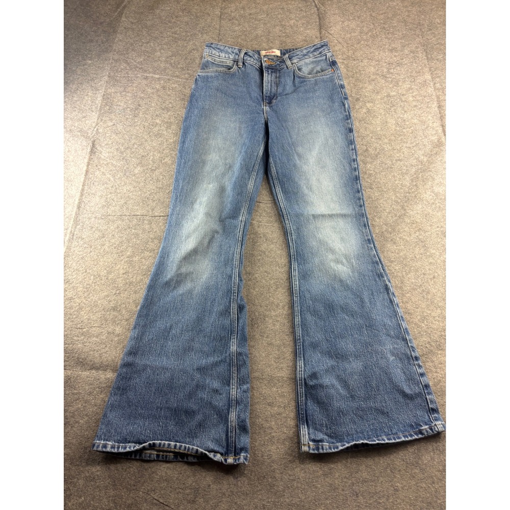 Wrangler High Rise Fierce Flare Jeans Medium Wash Blue Denim 4/27x32 Retro Style